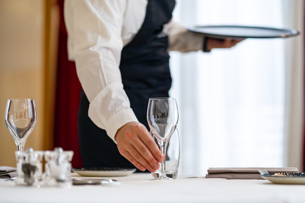 ecole hoteliere paris lycee jean drouant 24